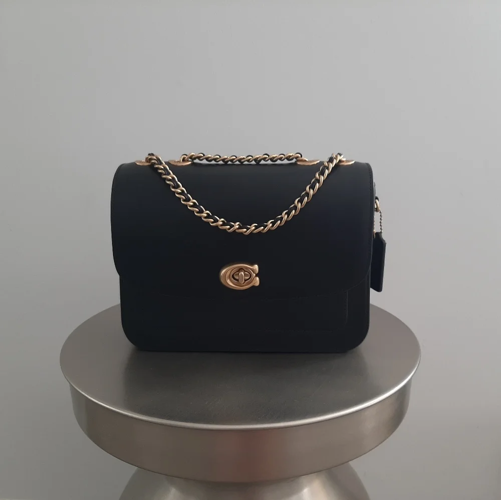 Coach Madison Shoulder Bag - Picture 2 of 11